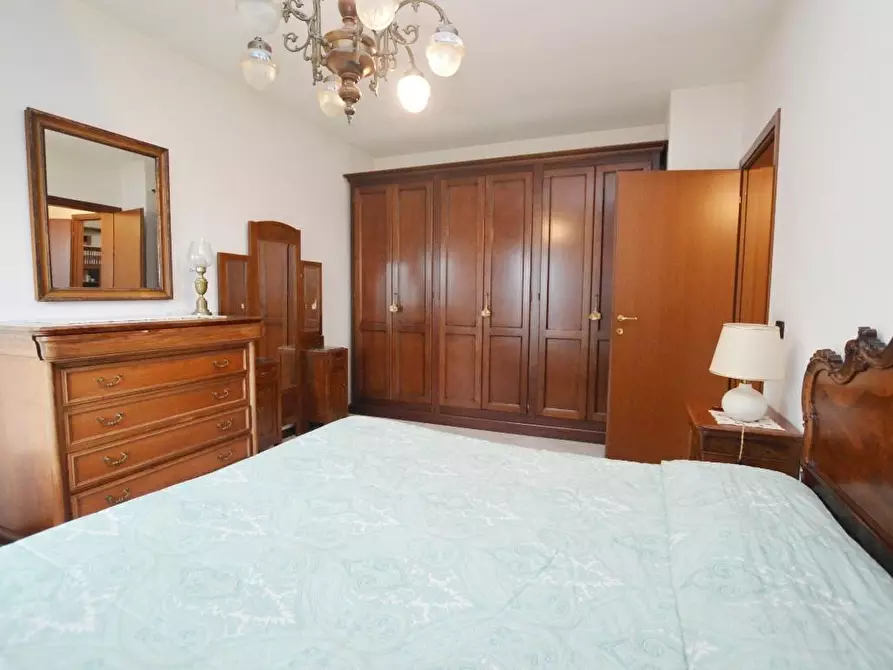 Immagine 13 di Appartamento in vendita  a Capannori