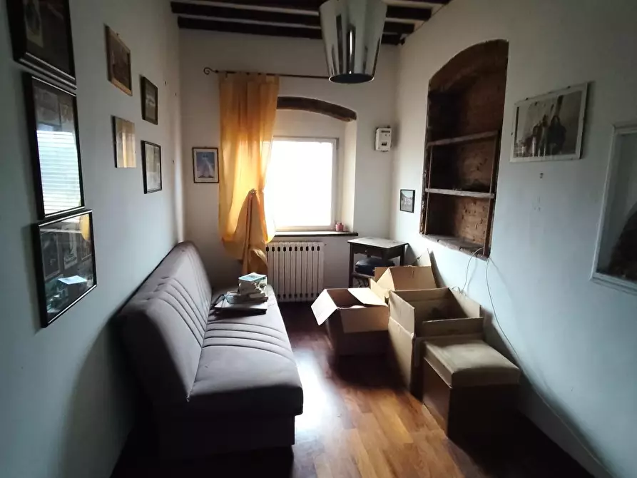 Immagine 30 di Casa indipendente in vendita  a Lucca