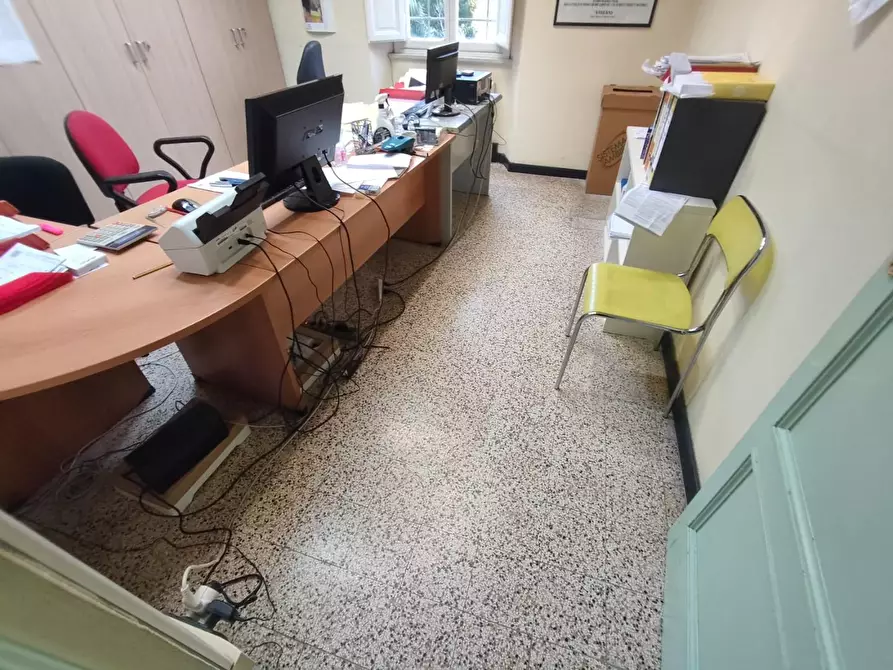 Immagine 12 di Casa indipendente in vendita  a Lucca