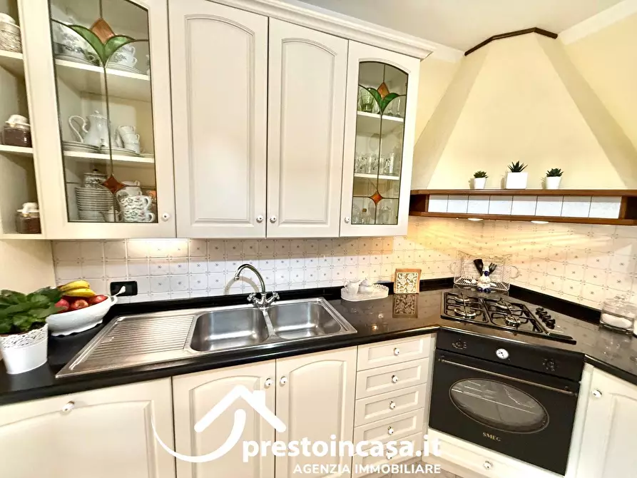 Immagine 14 di Villetta a schiera in vendita  a Forte Dei Marmi