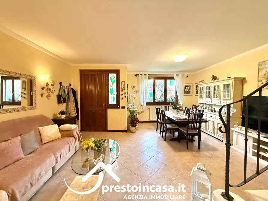 Immagine 5 di Villetta a schiera in vendita  a Forte Dei Marmi