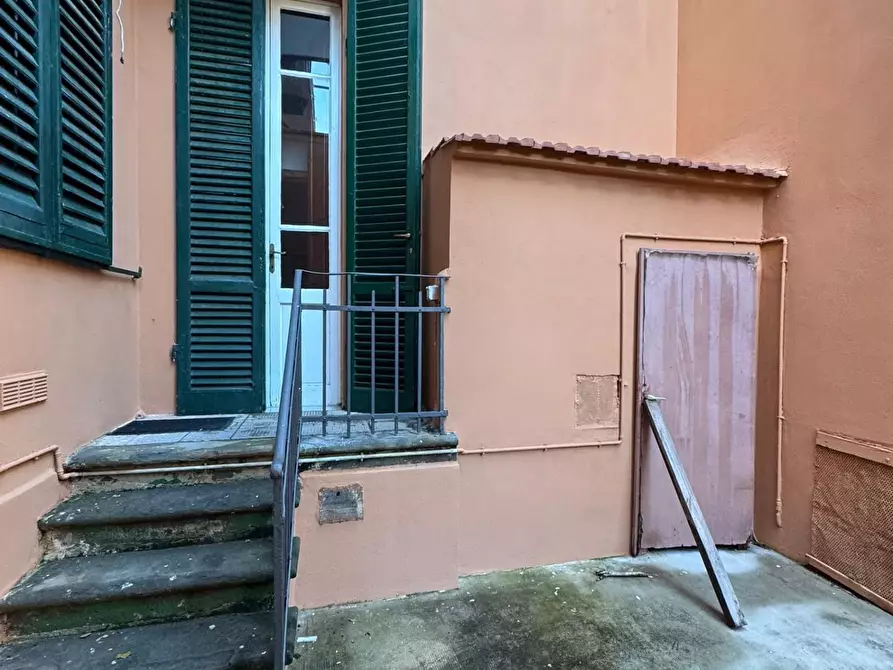 Immagine 5 di Appartamento in vendita  a Pisa