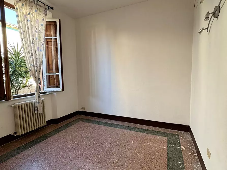 Immagine 10 di Appartamento in vendita  a Pisa