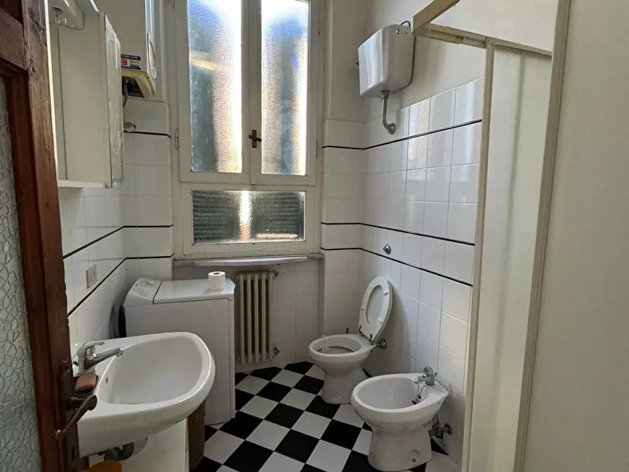 Immagine 12 di Appartamento in vendita  a Pisa