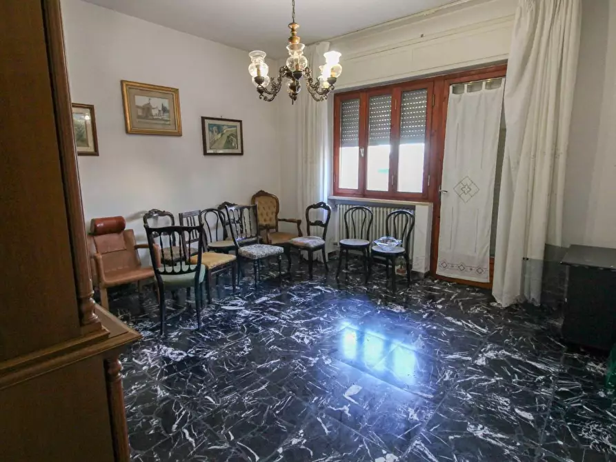 Immagine 6 di Villa in vendita  a Cascina