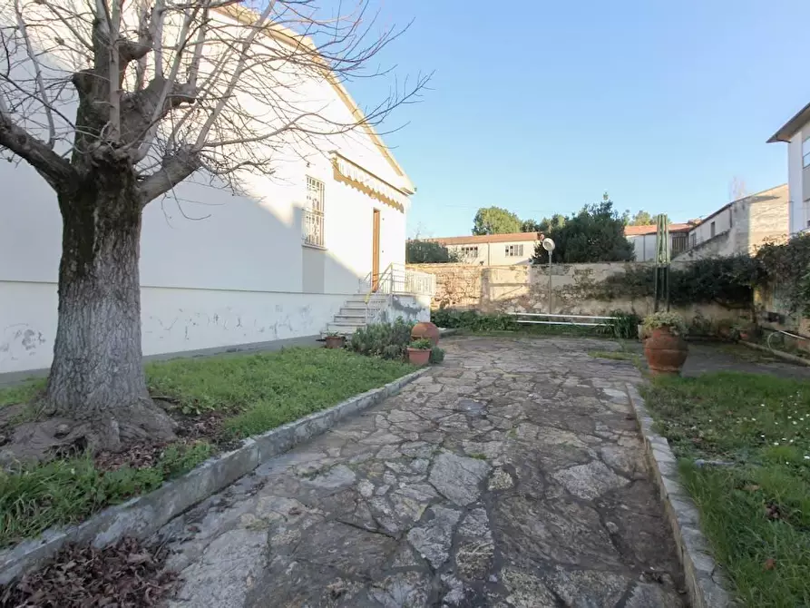 Immagine 20 di Villa in vendita  a Cascina