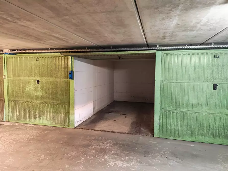 Immagine 7 di Garage in vendita  a Chiavari