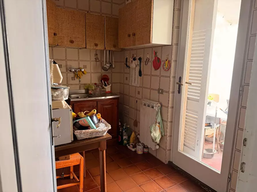 Immagine 5 di Mansarda in vendita  a Viareggio