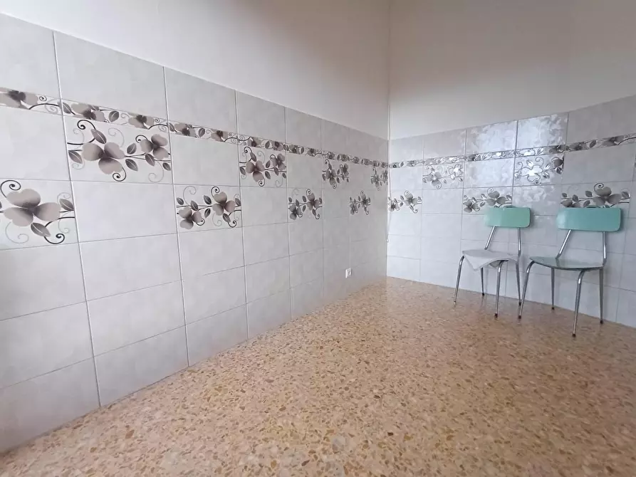 Immagine 20 di Appartamento in vendita  a Siena