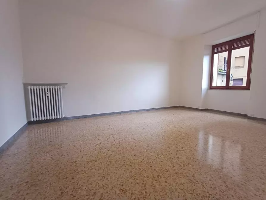 Immagine 8 di Appartamento in vendita  a Siena