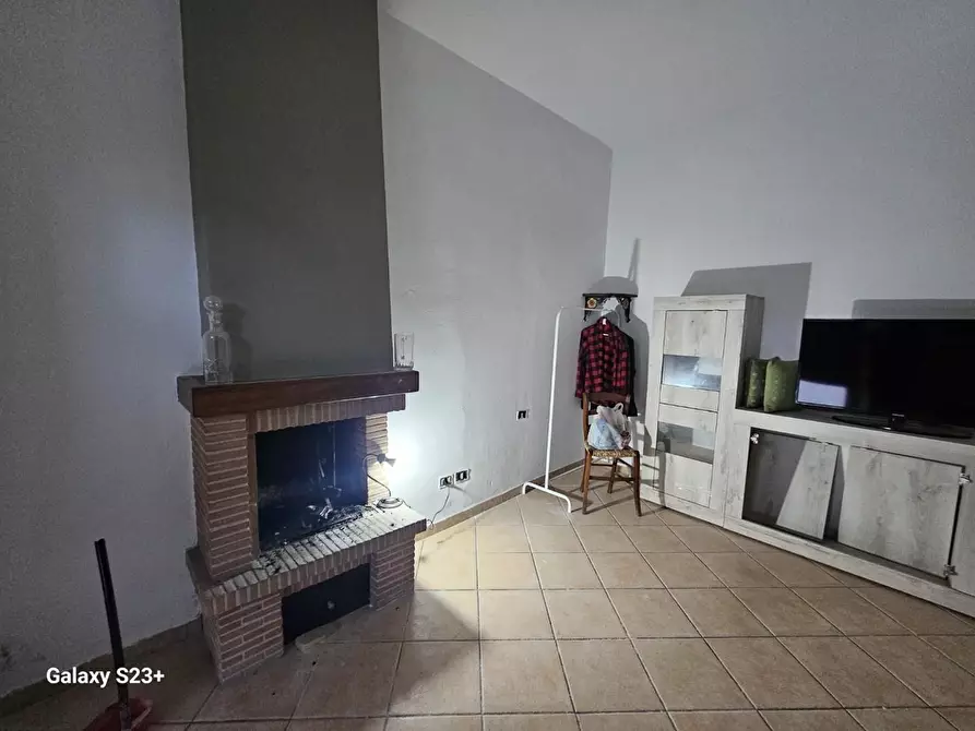 Immagine 2 di Terratetto in vendita  a Vecchiano