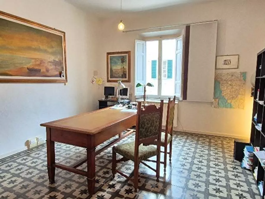 Immagine 2 di Ufficio in affitto  a Cascina