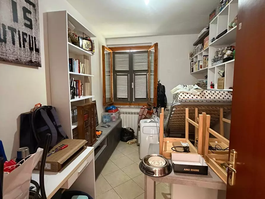 Immagine 8 di Appartamento in vendita  a Sarzana