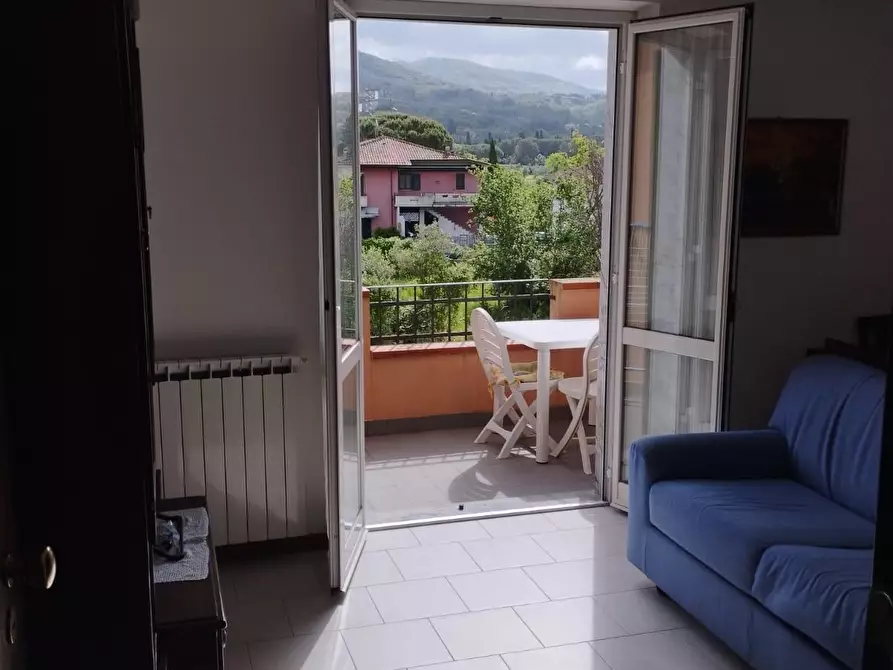 Immagine 3 di Appartamento in vendita  a Sarzana