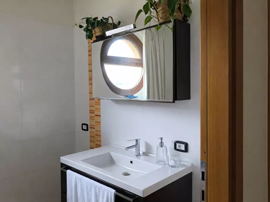 Immagine 18 di Appartamento in vendita  a Sinalunga