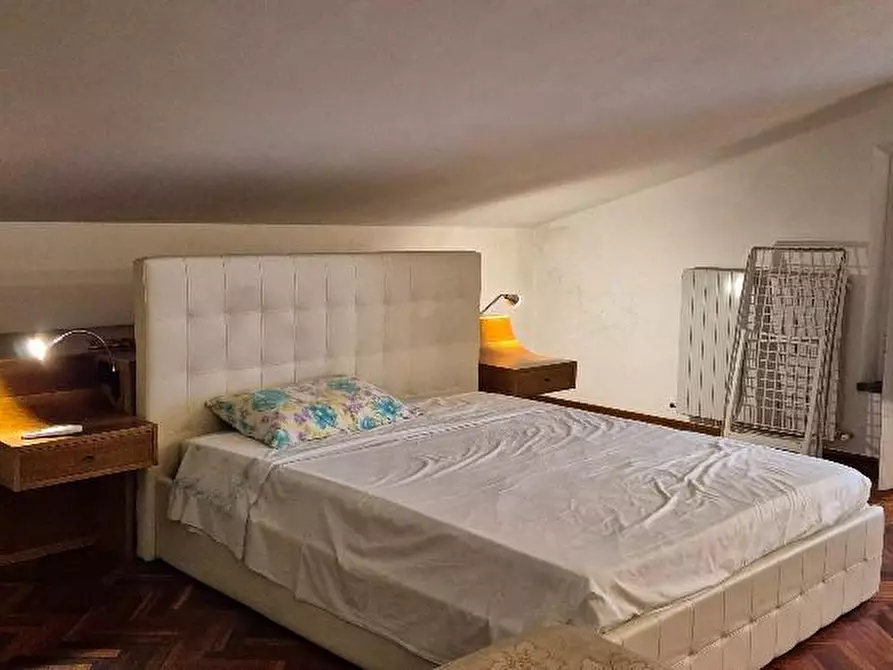 Immagine 26 di Villa in vendita  a Cascina