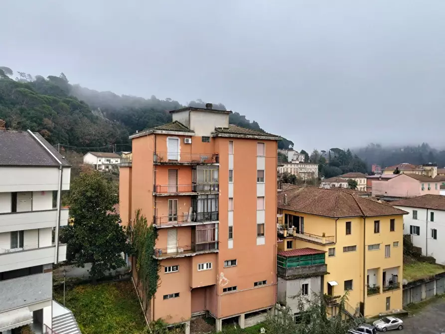 Immagine 9 di Appartamento in vendita  a Aulla