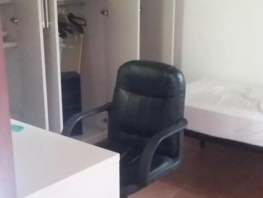 Immagine 7 di Appartamento in affitto  a Pisa