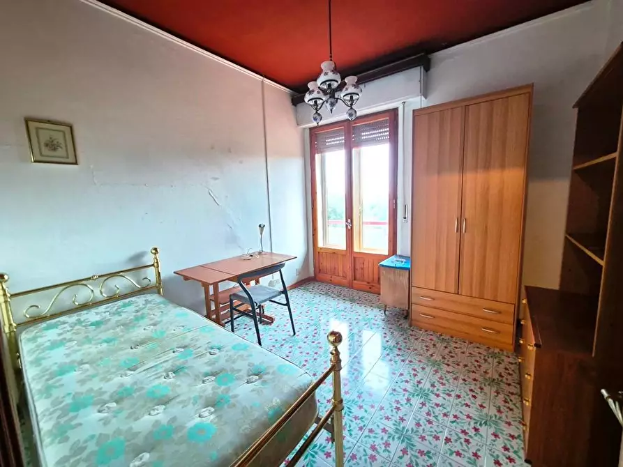 Immagine 16 di Appartamento in vendita  a Siena