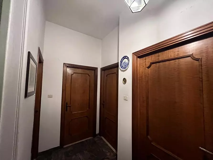 Immagine 33 di Appartamento in vendita  a Siena