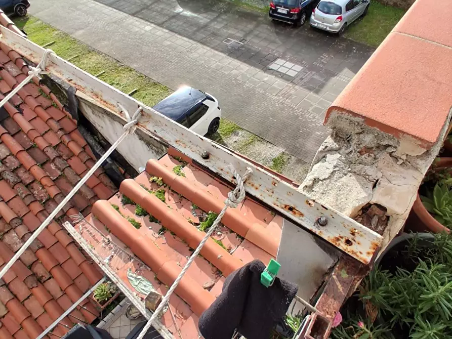 Immagine 14 di Appartamento in vendita  a Lucca