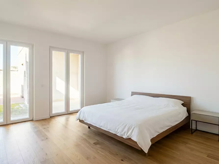 Immagine 22 di Casa semindipendente in vendita  a Copertino