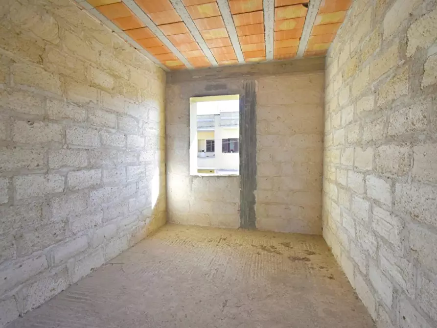 Immagine 11 di Casa semindipendente in vendita  a Copertino