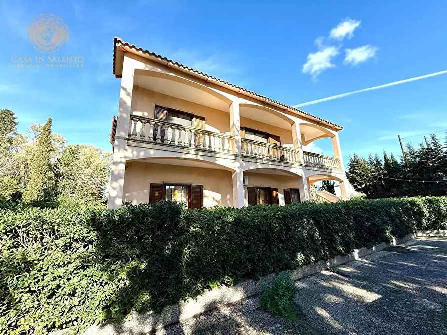 Immagine 54 di Villa in vendita  a Alessano