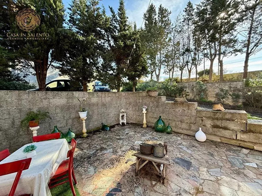 Immagine 46 di Villa in vendita  a Alessano