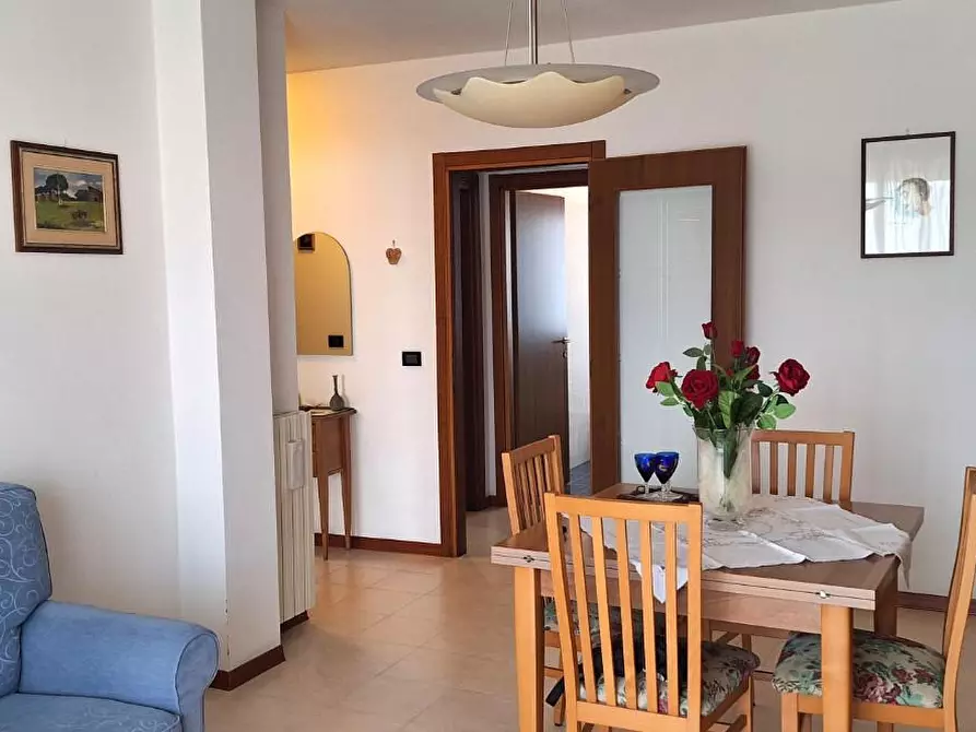 Immagine 4 di Appartamento in vendita  a Livorno