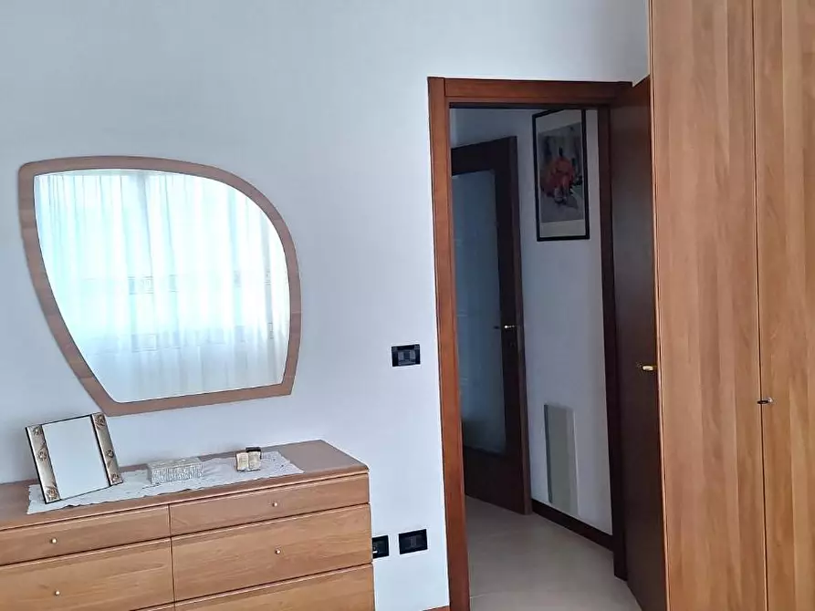 Immagine 18 di Appartamento in vendita  a Livorno