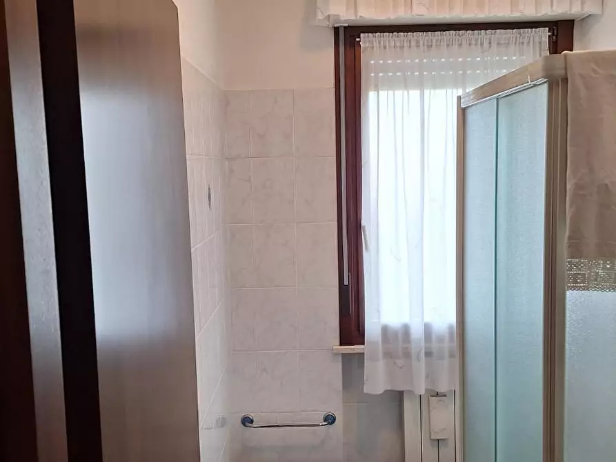 Immagine 22 di Appartamento in vendita  a Livorno