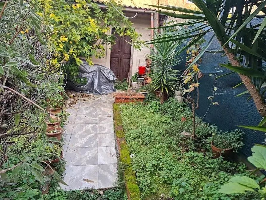 Immagine 36 di Casa semindipendente in vendita  a Carrara