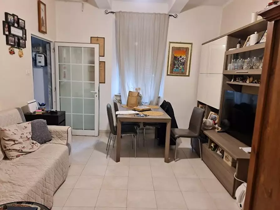 Immagine 1 di Casa semindipendente in vendita  a Carrara