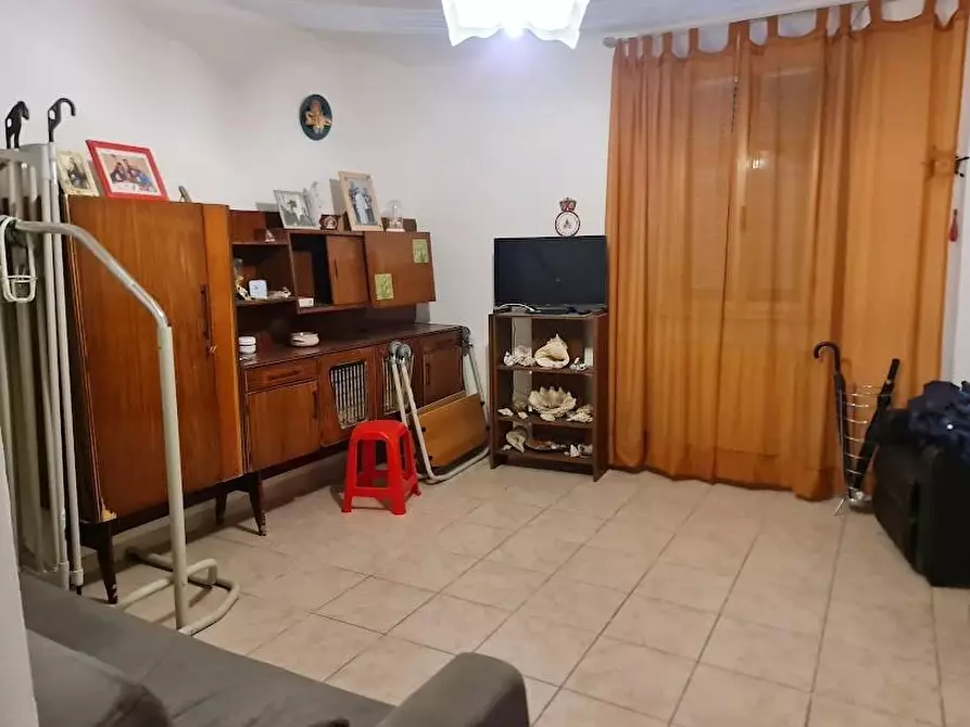 Immagine 10 di Casa semindipendente in vendita  a Carrara