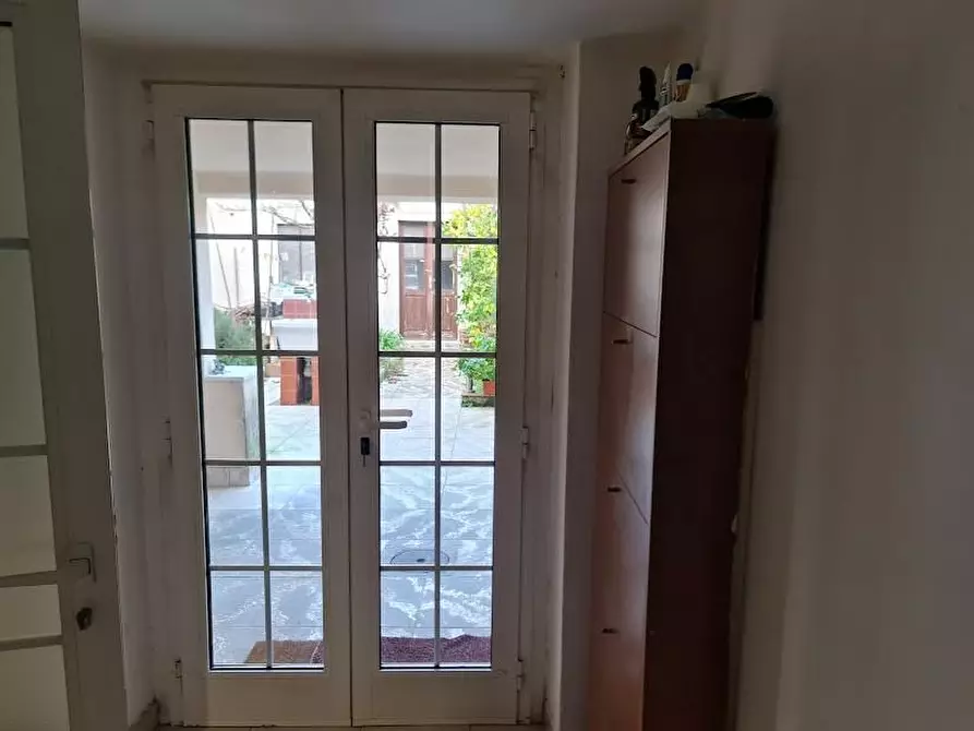 Immagine 9 di Casa semindipendente in vendita  a Carrara