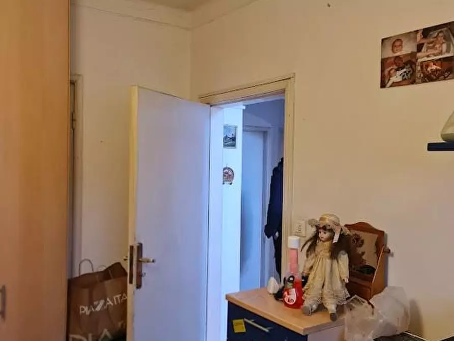 Immagine 25 di Casa semindipendente in vendita  a Carrara