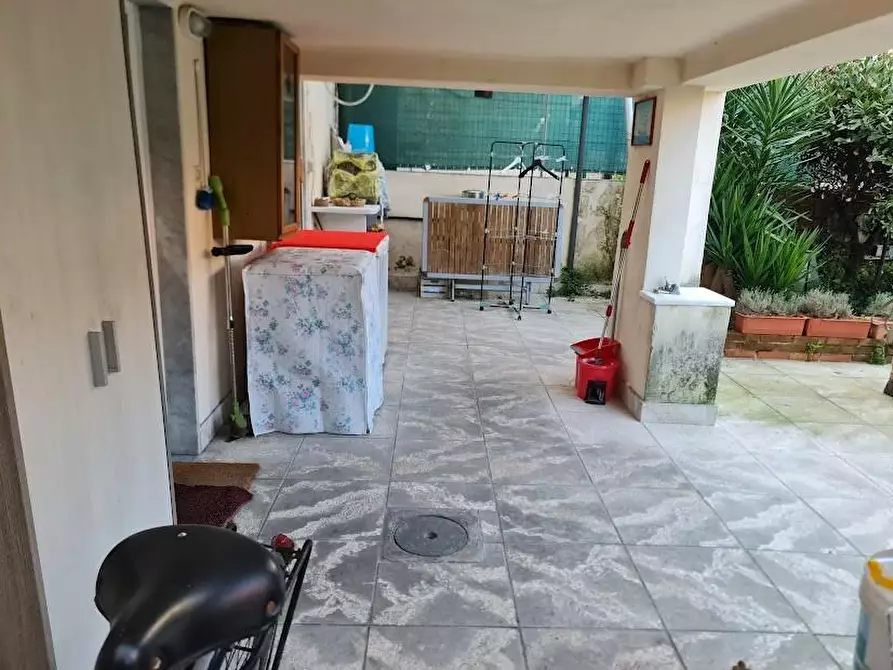 Immagine 16 di Casa semindipendente in vendita  a Carrara