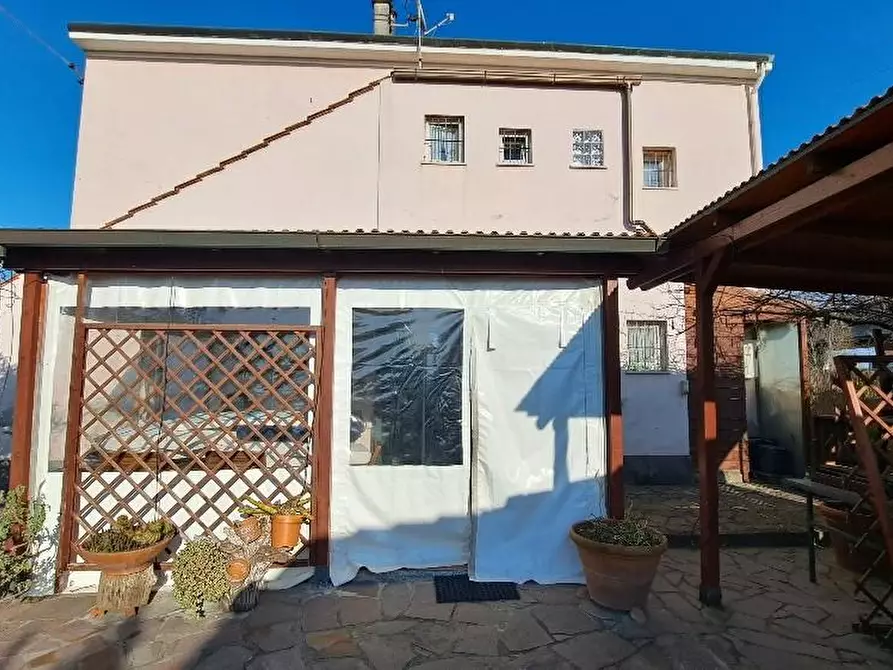 Immagine 32 di Terratetto in vendita  a Pisa