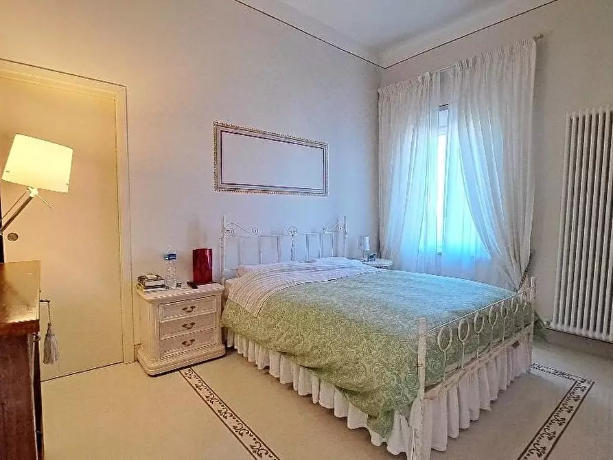 Immagine 24 di Terratetto in vendita  a Pisa