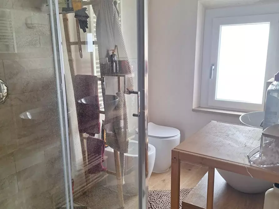 Immagine 23 di Terratetto in vendita  a Cascina