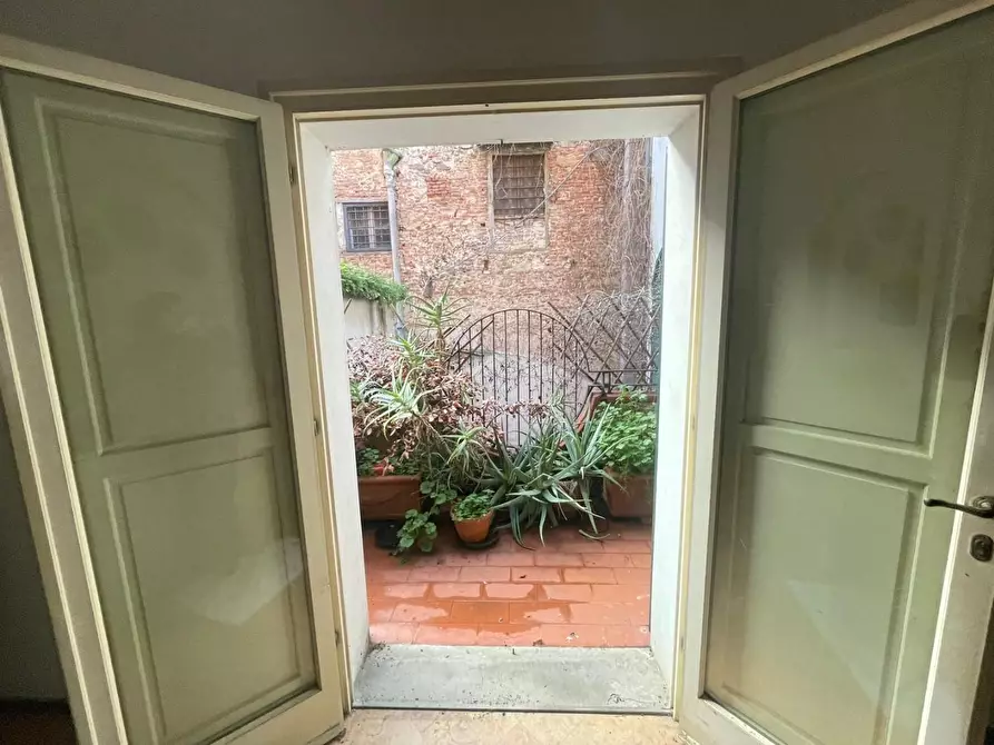 Immagine 17 di Appartamento in vendita  a Pisa