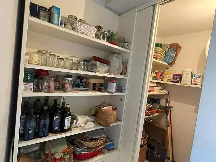 Immagine 6 di Appartamento in vendita  a Pisa