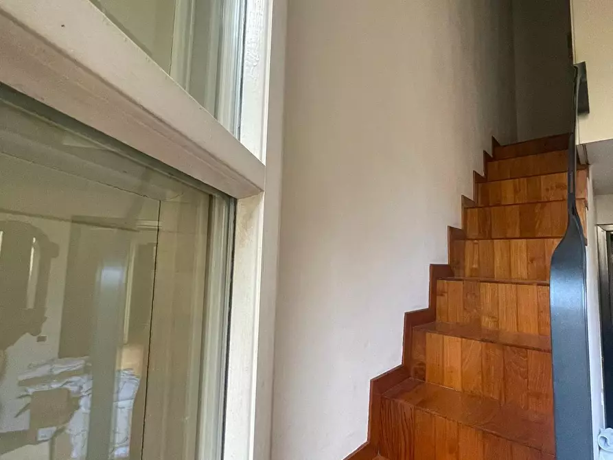 Immagine 25 di Appartamento in vendita  a Pisa