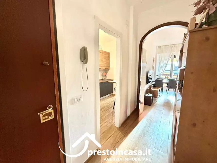 Immagine 8 di Appartamento in vendita  a Viareggio