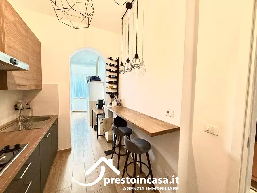 Immagine 11 di Appartamento in vendita  a Viareggio