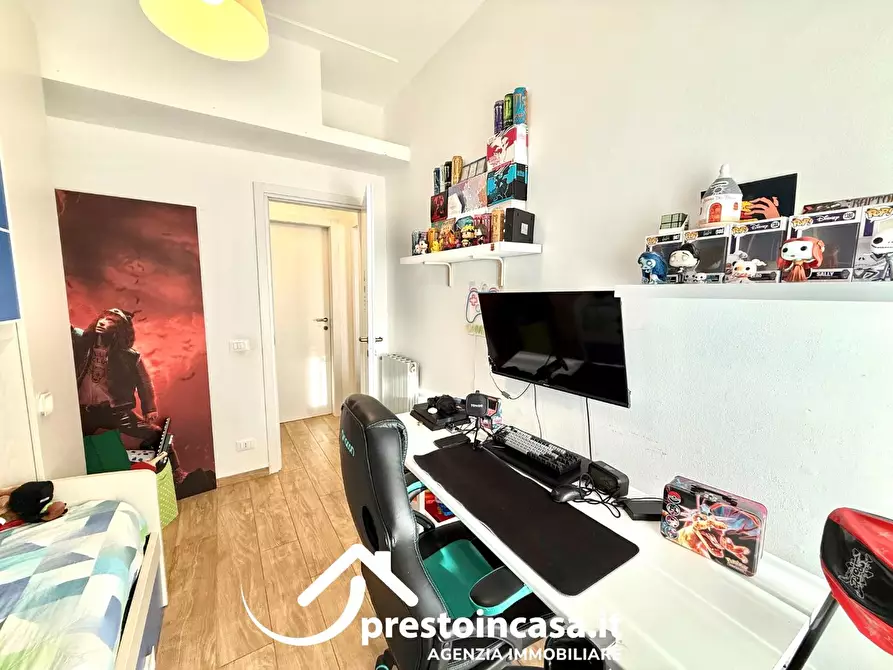 Immagine 23 di Appartamento in vendita  a Viareggio