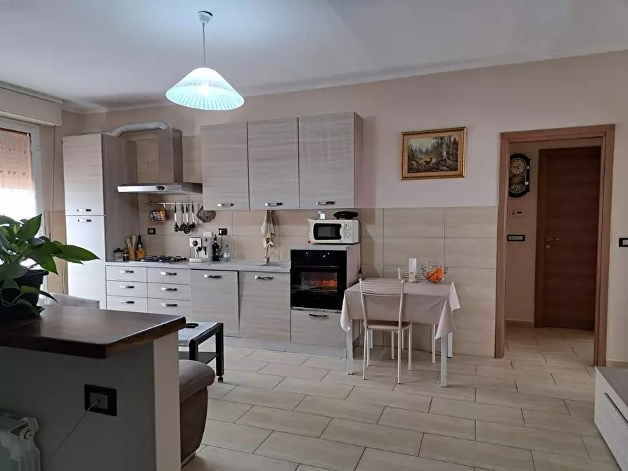 Immagine 5 di Appartamento in vendita  a Pontedera