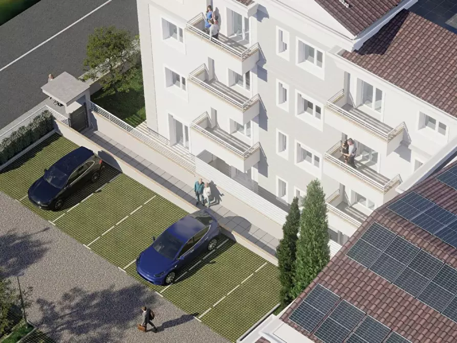 Immagine 13 di Appartamento in vendita  a Campi Bisenzio