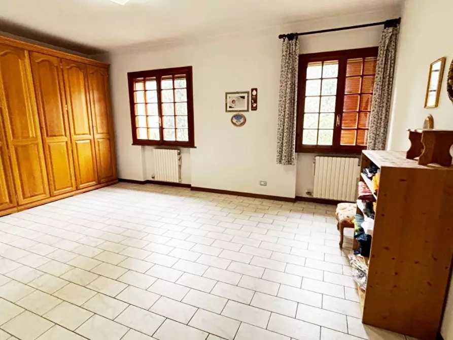 Immagine 40 di Casa bifamiliare in vendita  a Vicopisano